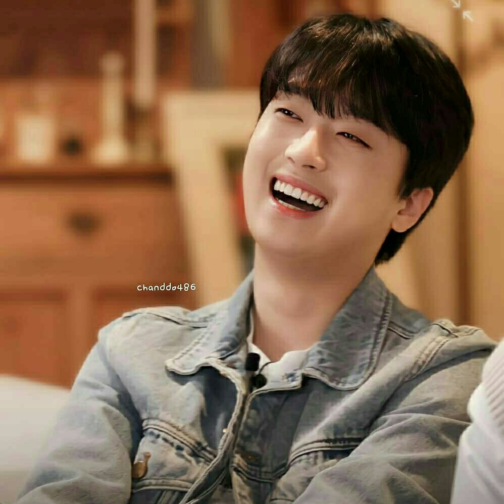 이찬원 최근 활동샷