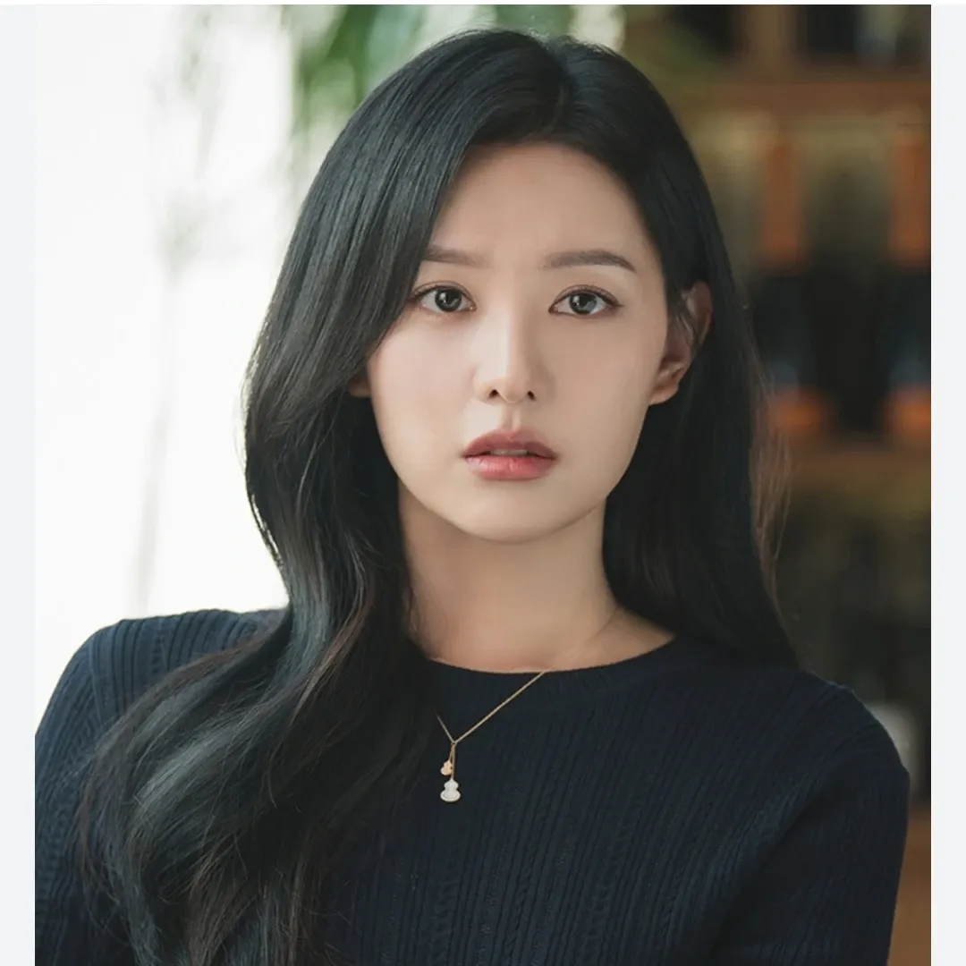 Latest photo of Kim Jiwon