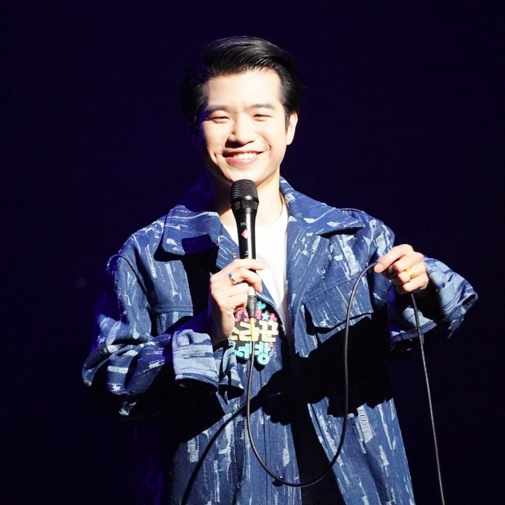 Momen yang diabadikan oleh penggemar Jo Myungsup