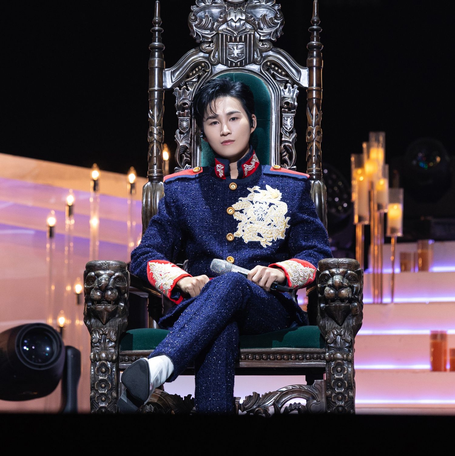 粉丝拍下的金熙栽瞬间