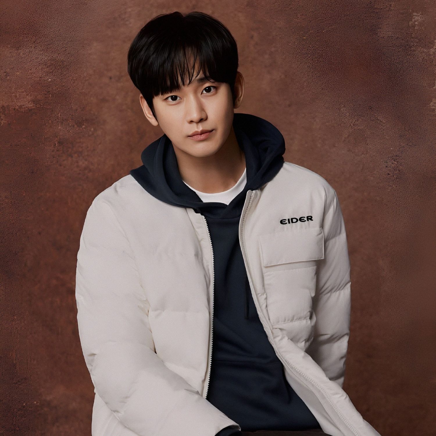 粉絲拍下的金秀賢瞬間