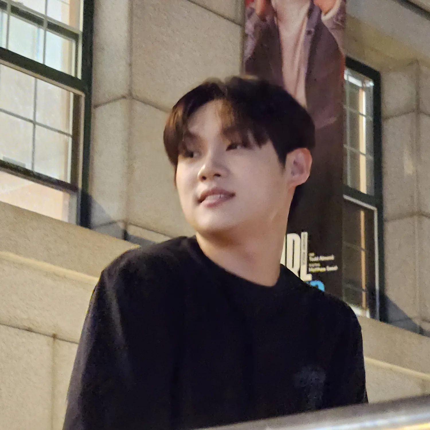 A moment captured by a fan of Choi Jaemyeong