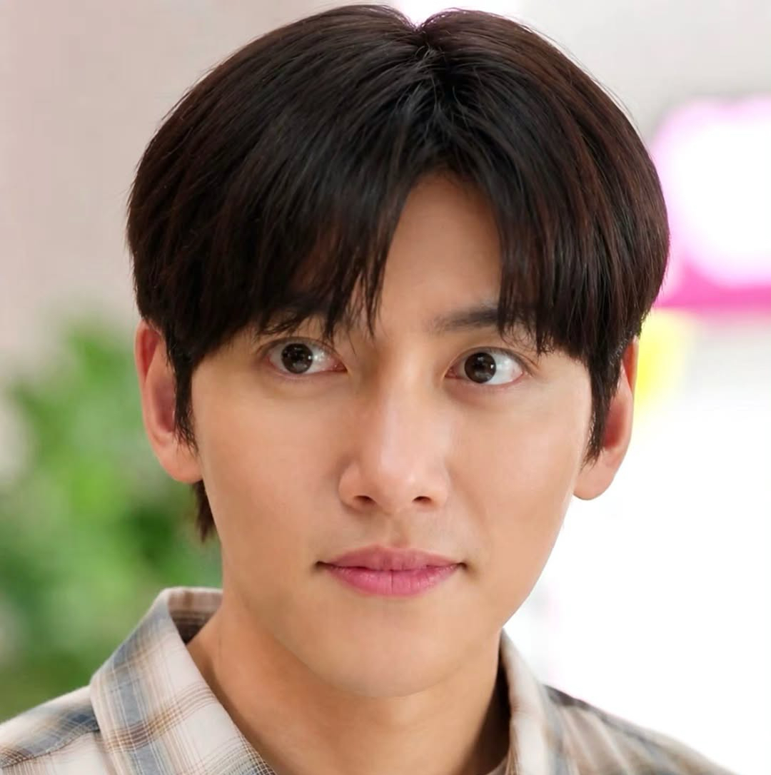 Latest photo of Ji Changwook