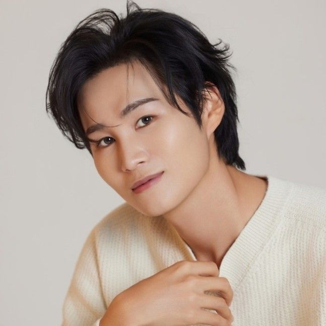 김희재의 최신 사진