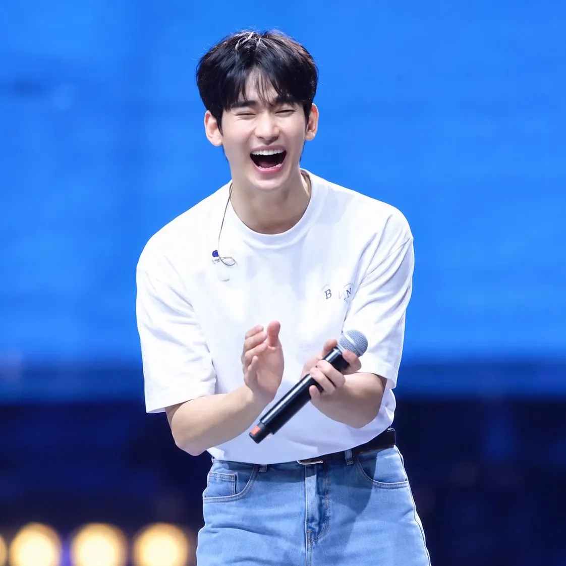 A moment captured by a fan of Kim Soohyun