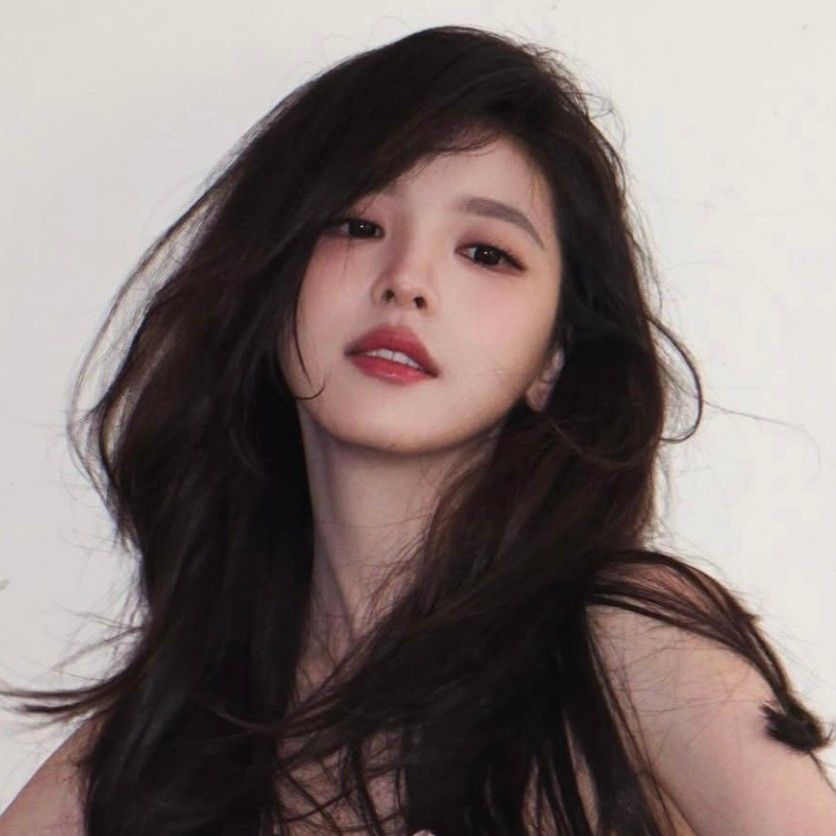 Behind-the-scenes cut of Zhang Ruonan