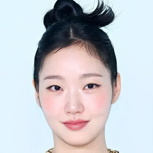 Latest photo of Kim Goeun