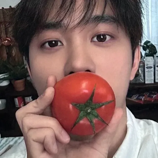 도경수 (디오)의 비하인드 컷