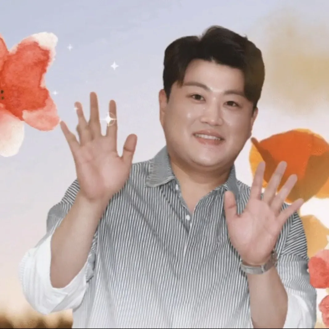 粉丝拍下的金浩中瞬间