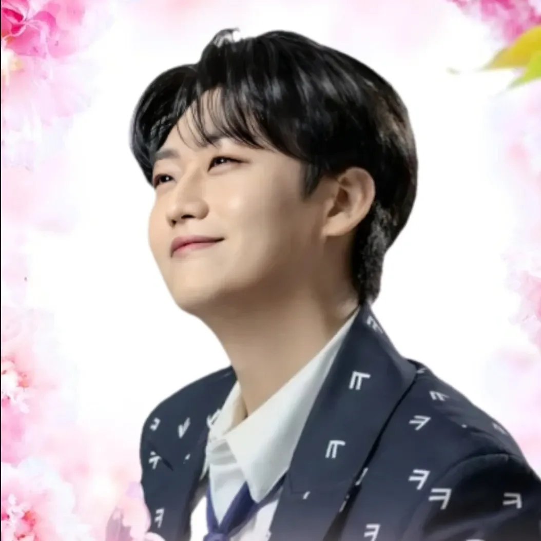 Recent activity shot of Min Soohyun