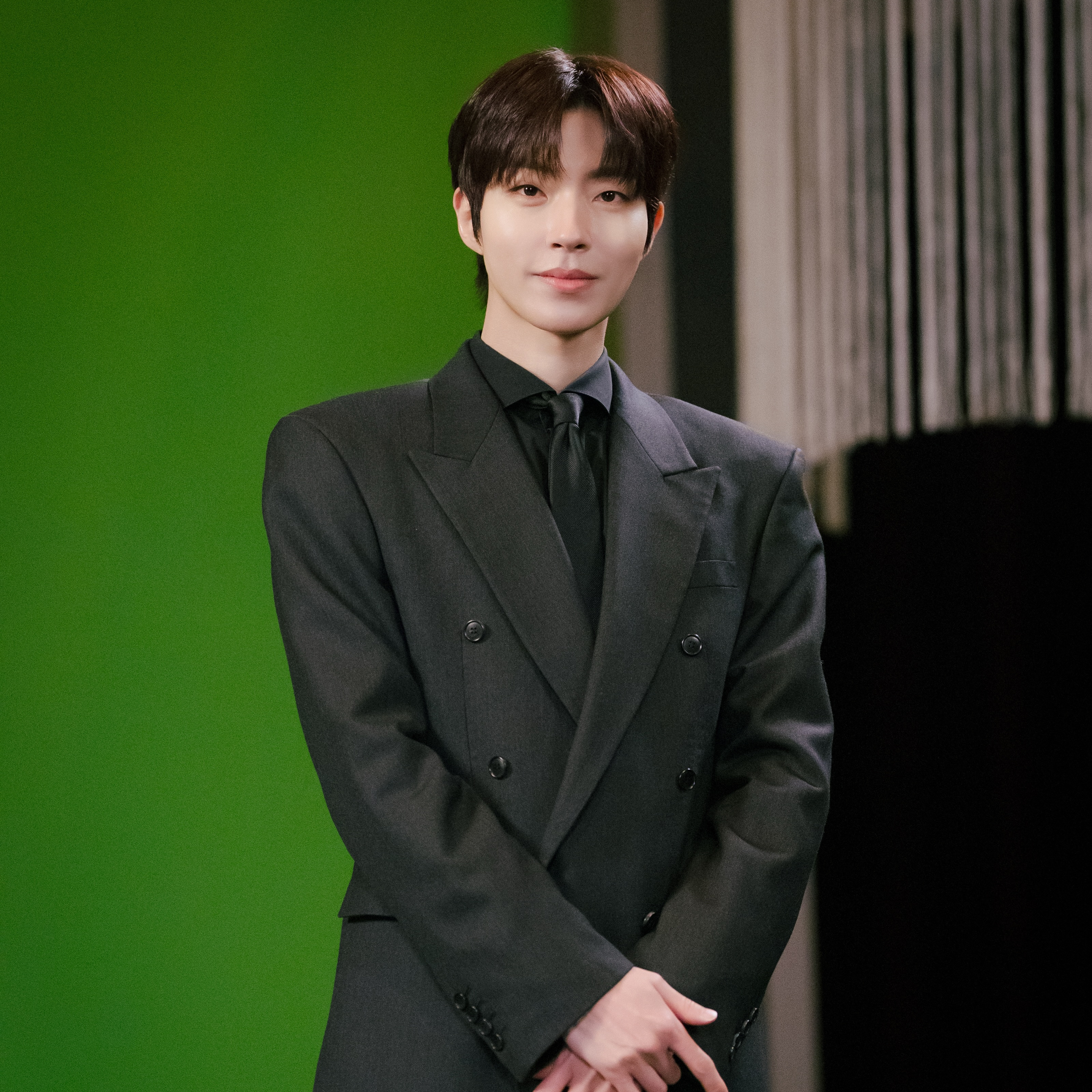 황인엽 최근 활동샷