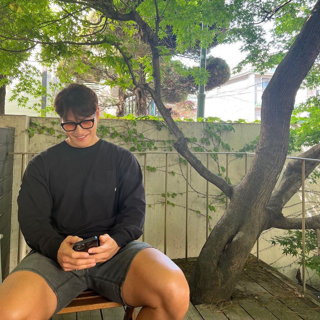 金钟国的最新照片