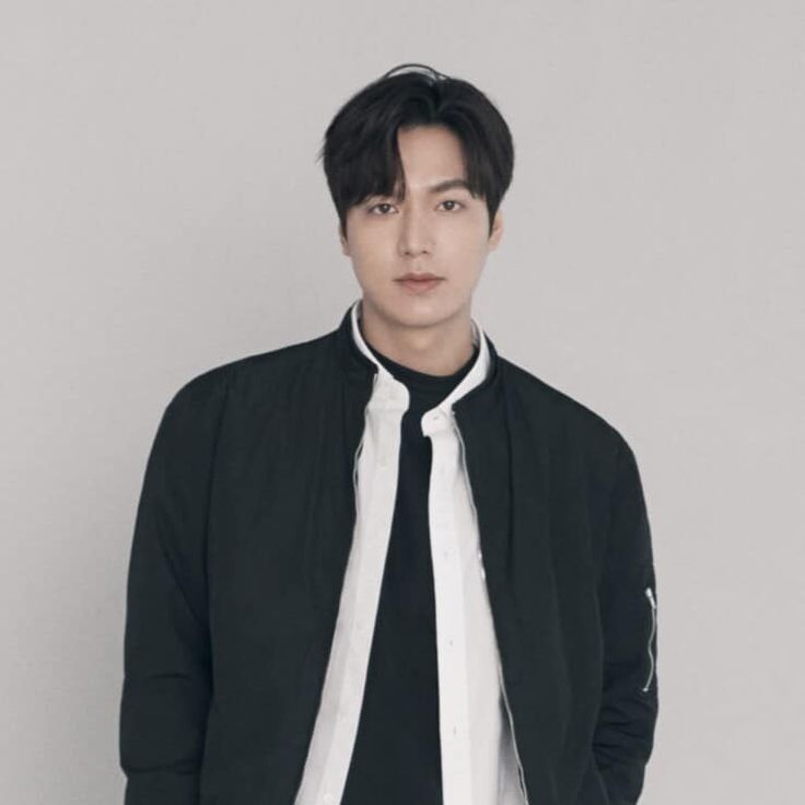 Recent activity shot of Lee Minho