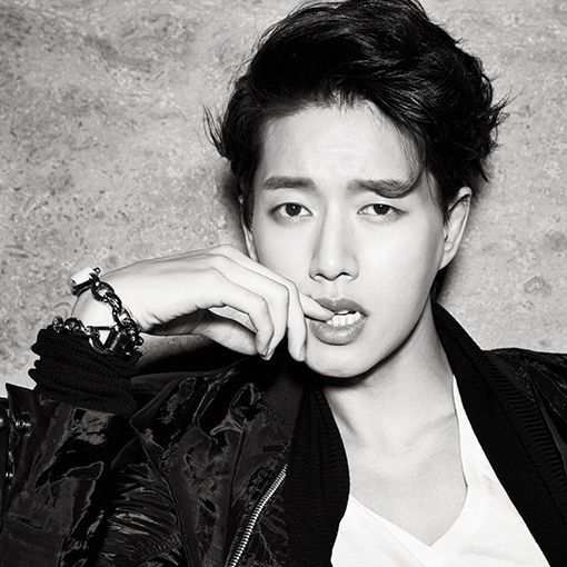 Behind-the-scenes cut of Park Haejin