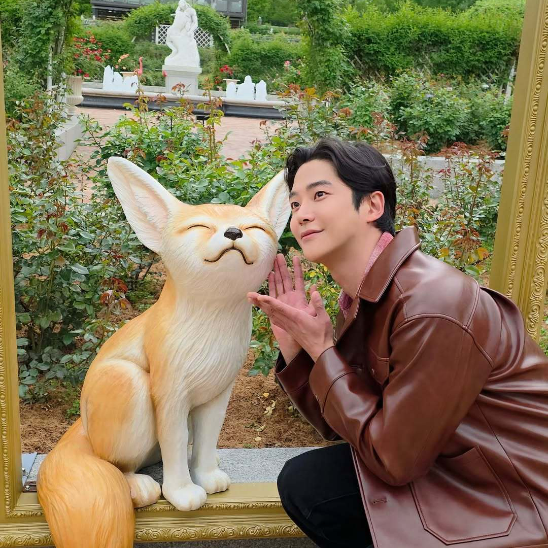 Cuplikan di balik layar dari Rowoon