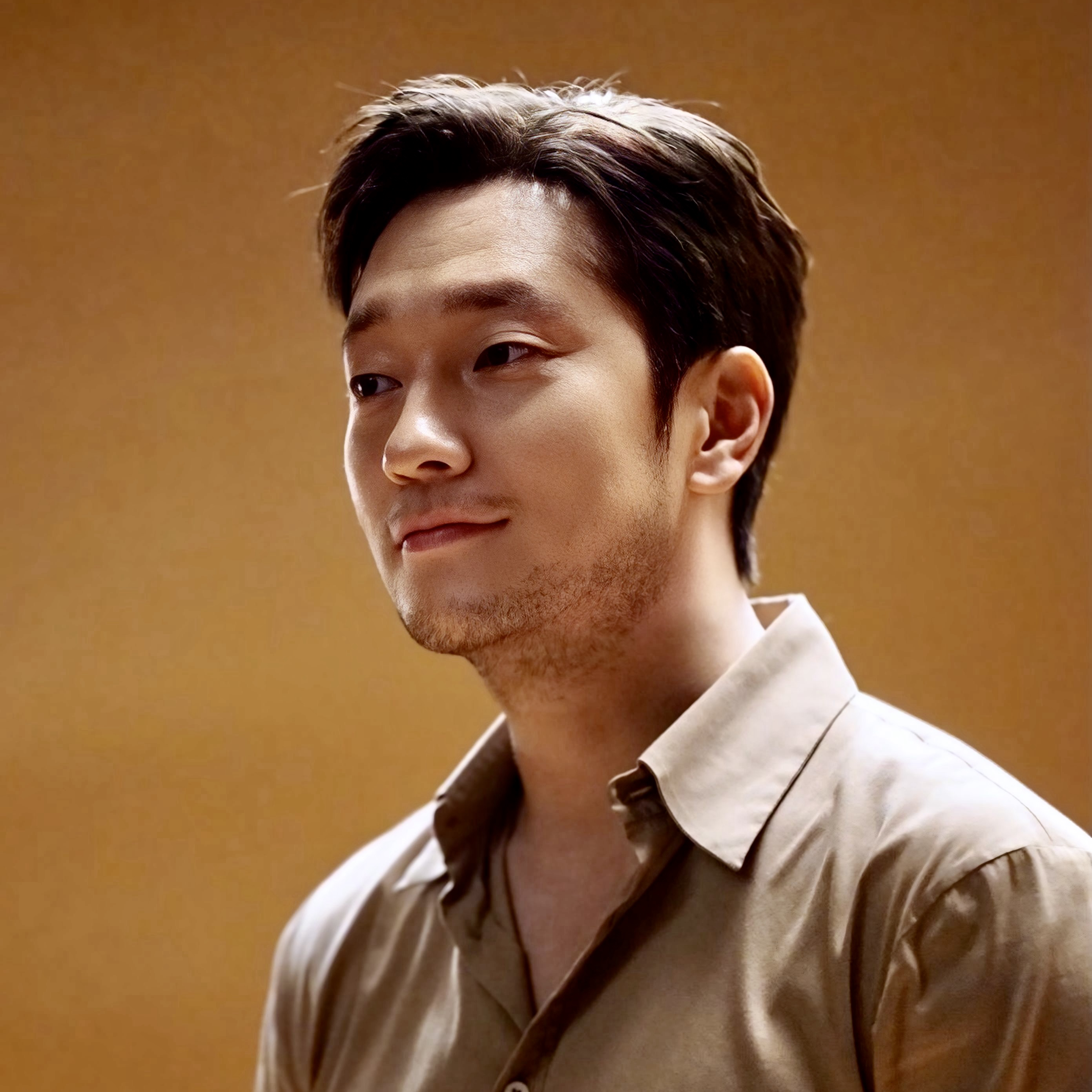 Latest photo of Son Seokkoo