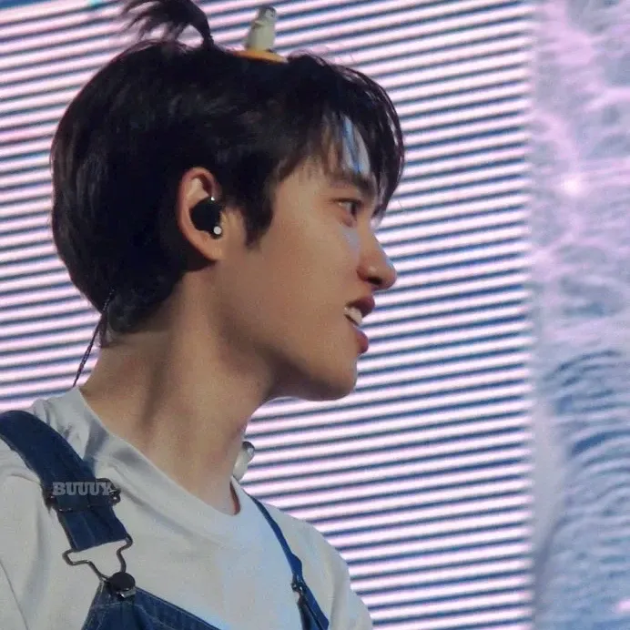 Foto terbaru dari Doh Kyungsoo (D.O.)