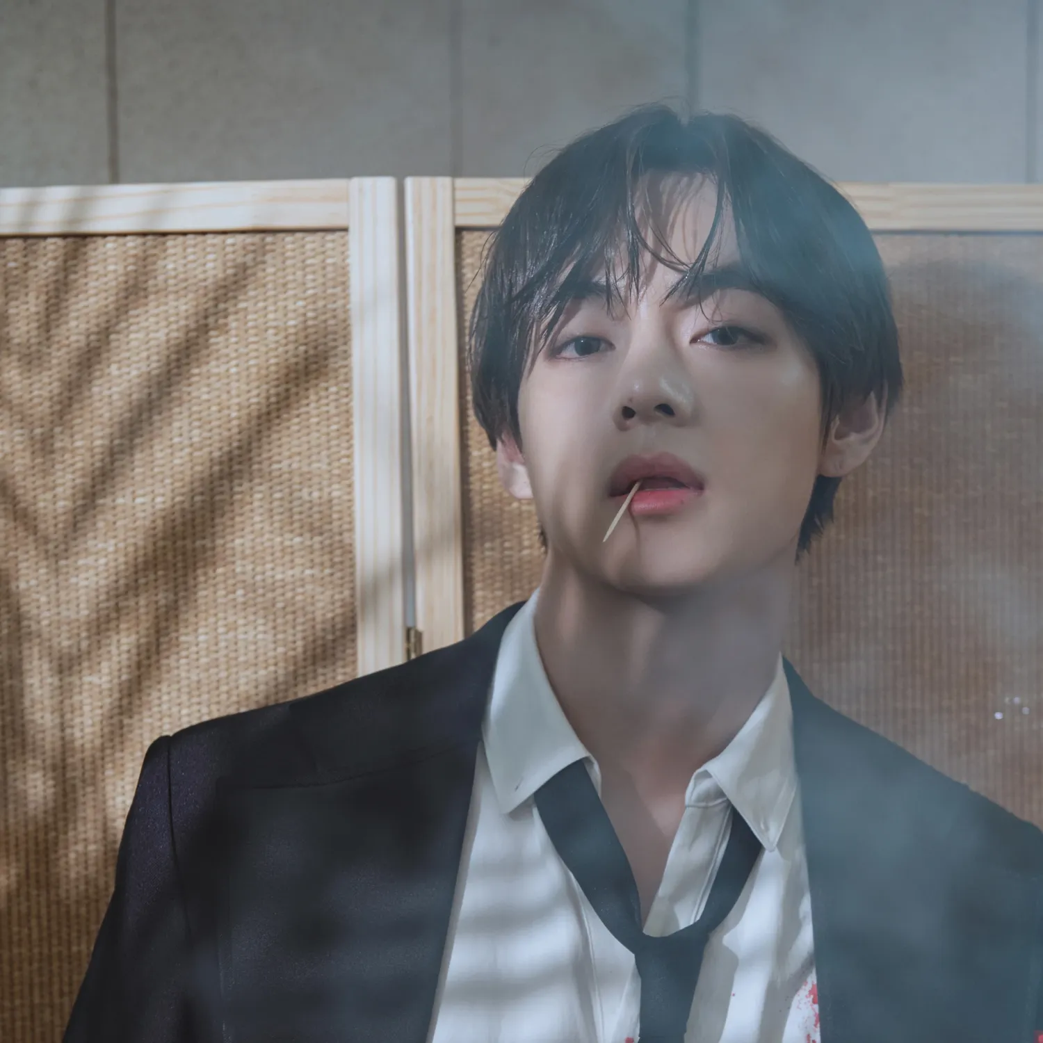 Behind-the-scenes cut of Kim Taehyung (V)