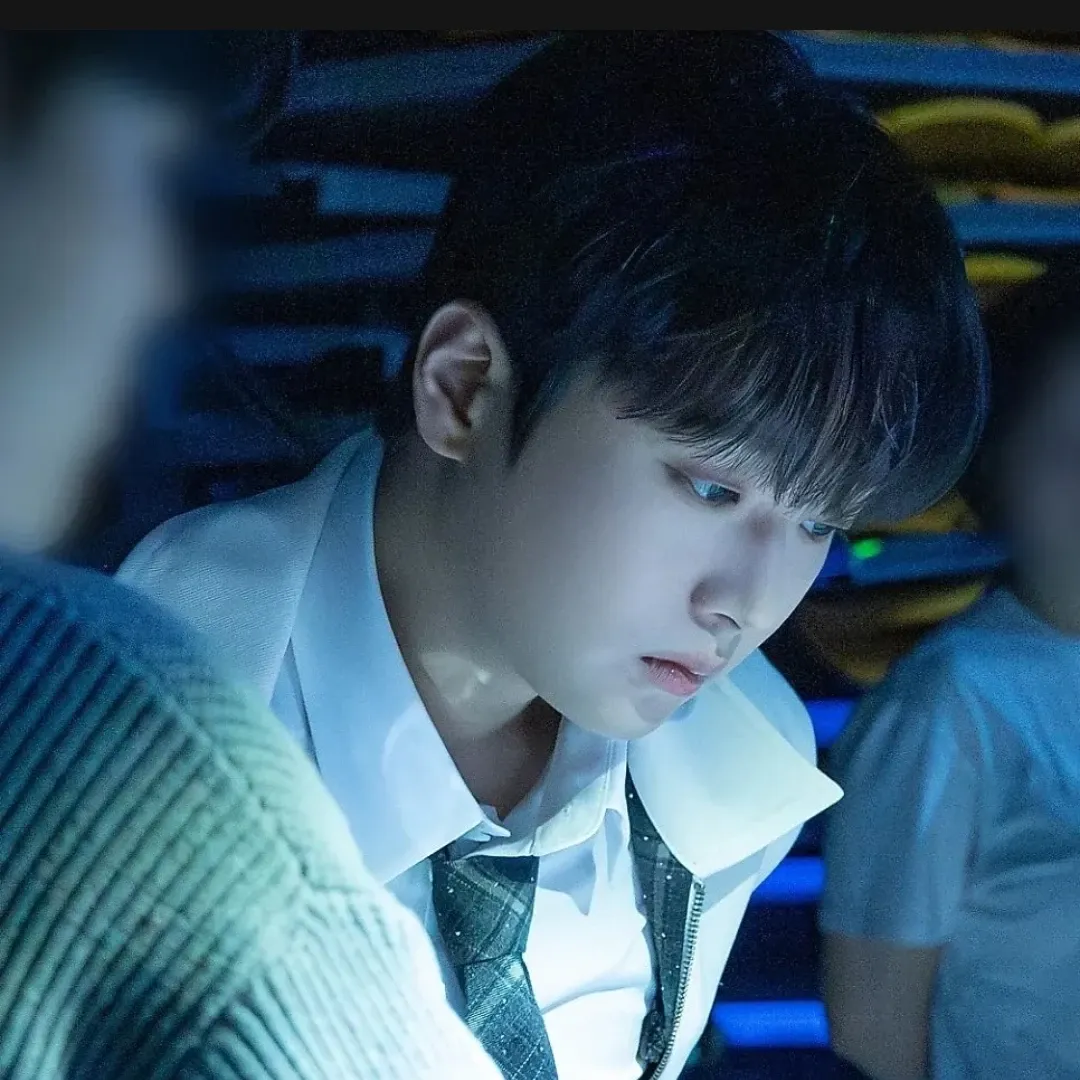 Cuplikan di balik layar dari Lee Chanwon