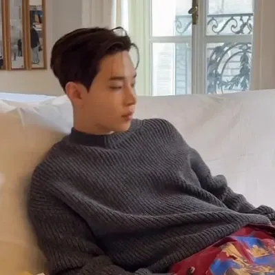 Behind-the-scenes cut of Henry