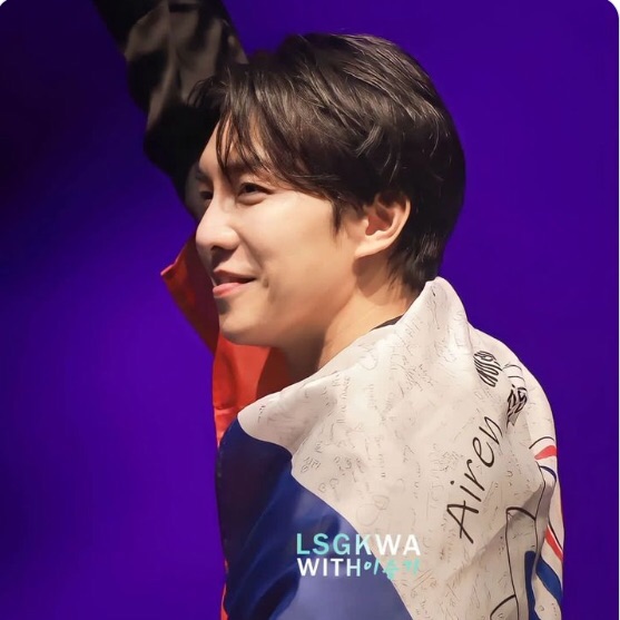 李昇基的最新照片