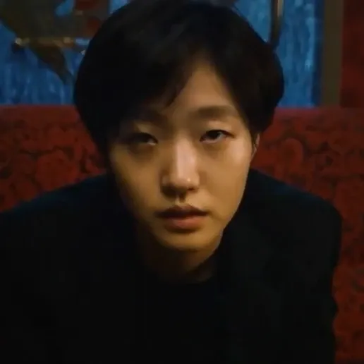 Foto terbaru dari Kim Goeun