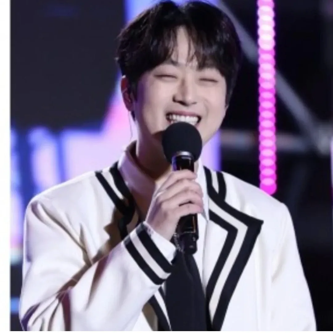Foto kegiatan terbaru dari Lee Chanwon