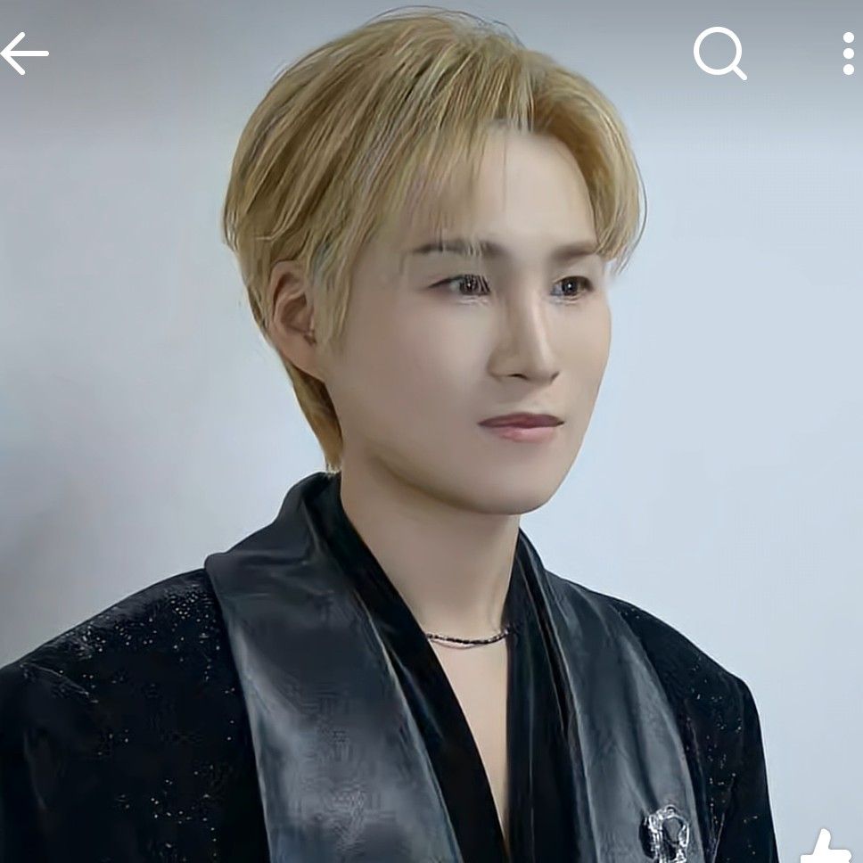 김희재의 비하인드 컷