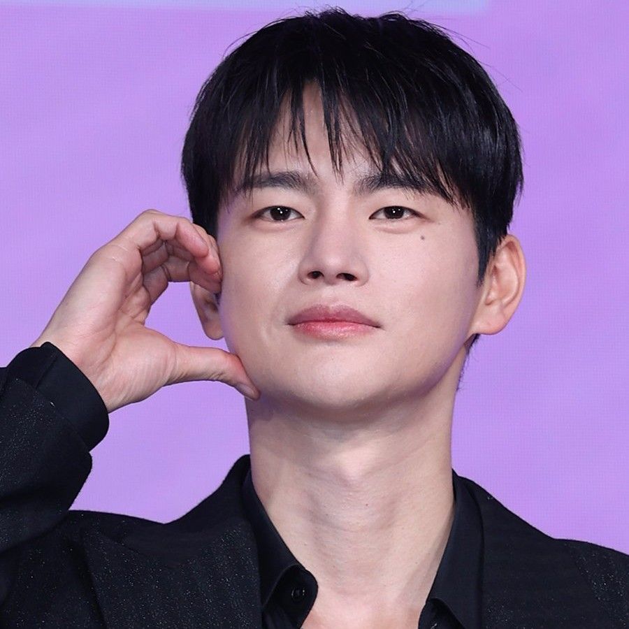 Behind-the-scenes cut of Seo Inguk