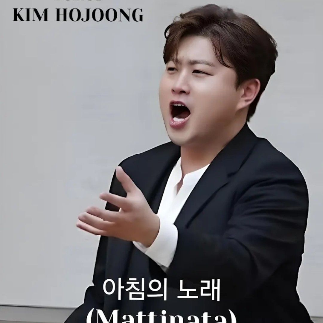 粉絲拍下的金浩中瞬間