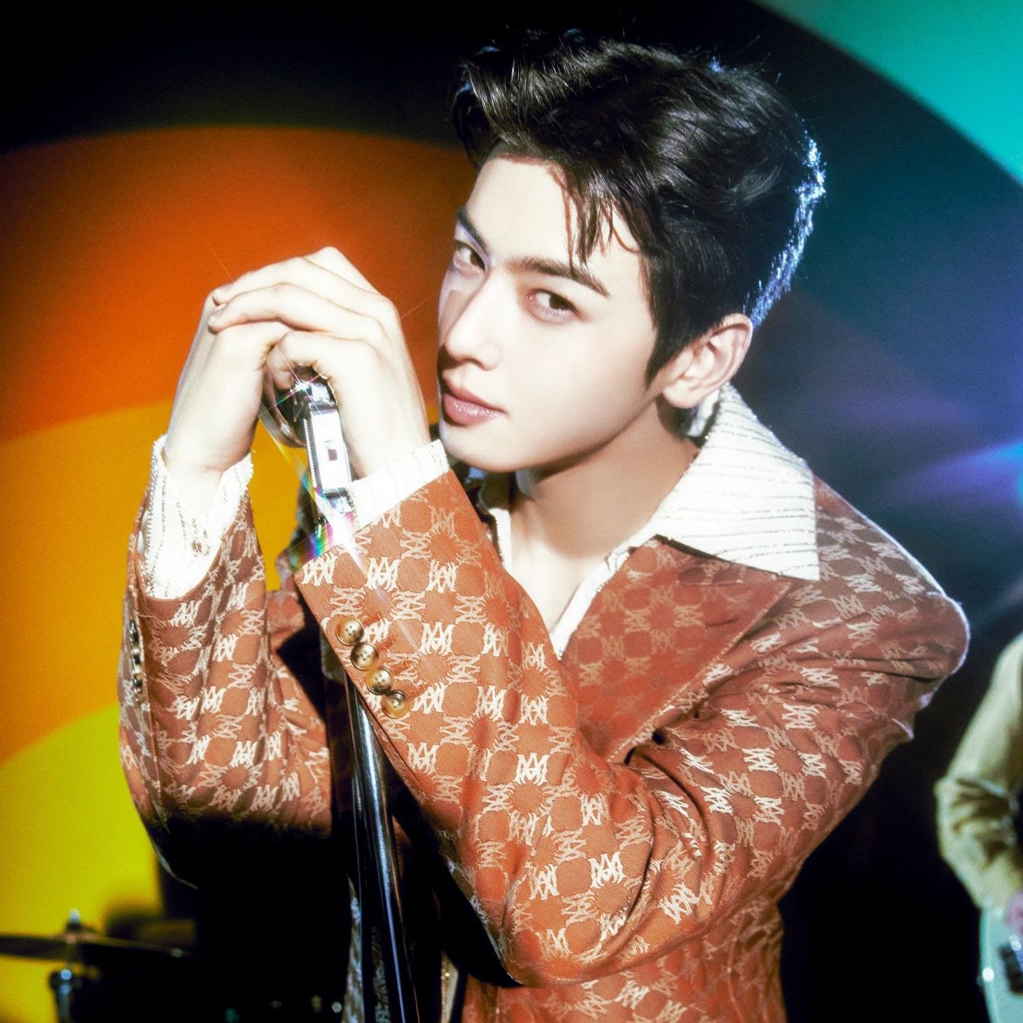 Recent activity shot of Cha Eunwoo