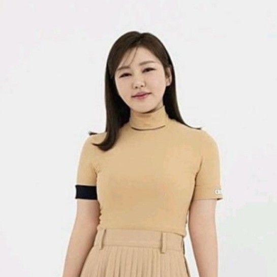 宋歌人的最新照片