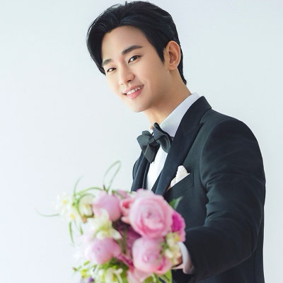Behind-the-scenes cut of Kim Soohyun