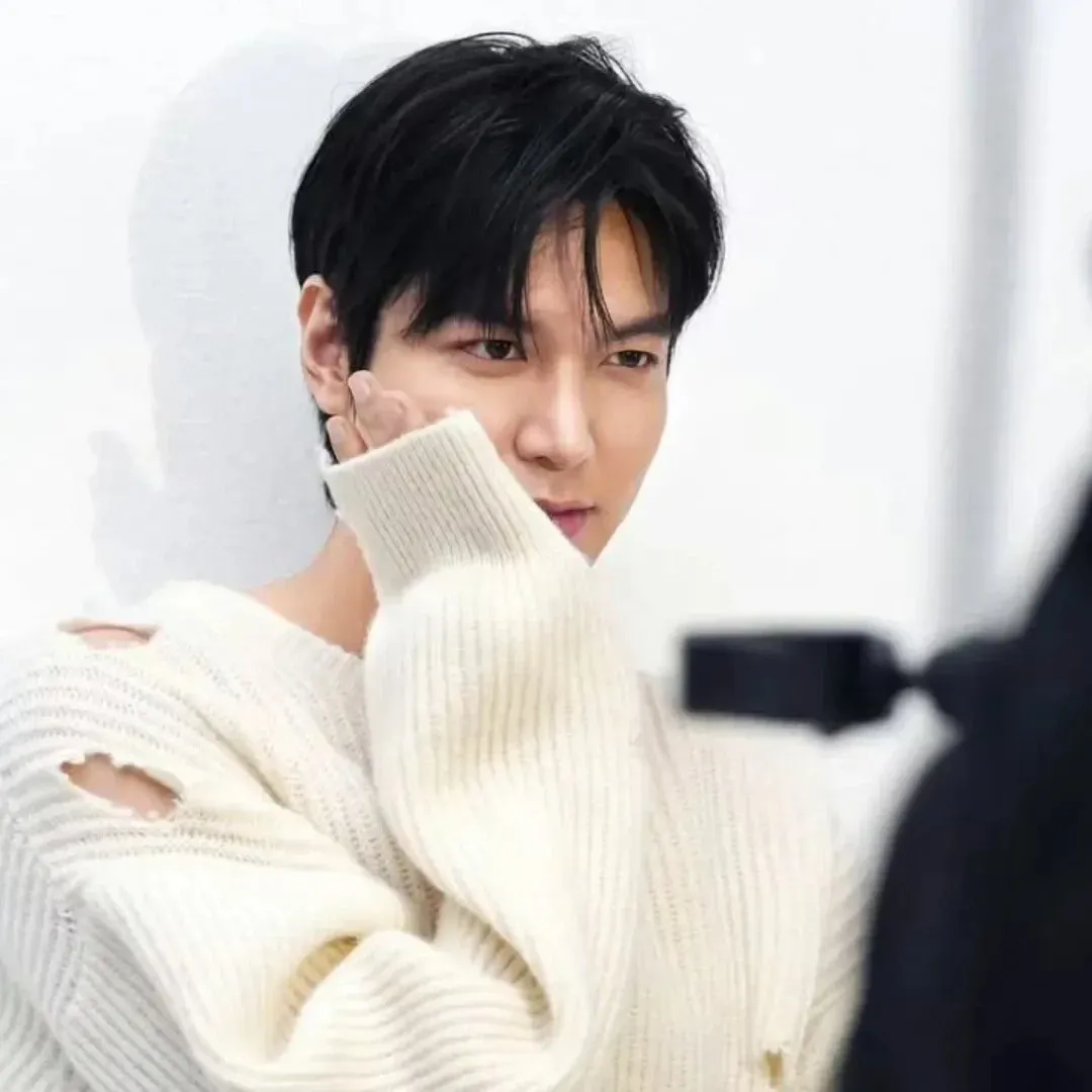이민호의 최신 사진
