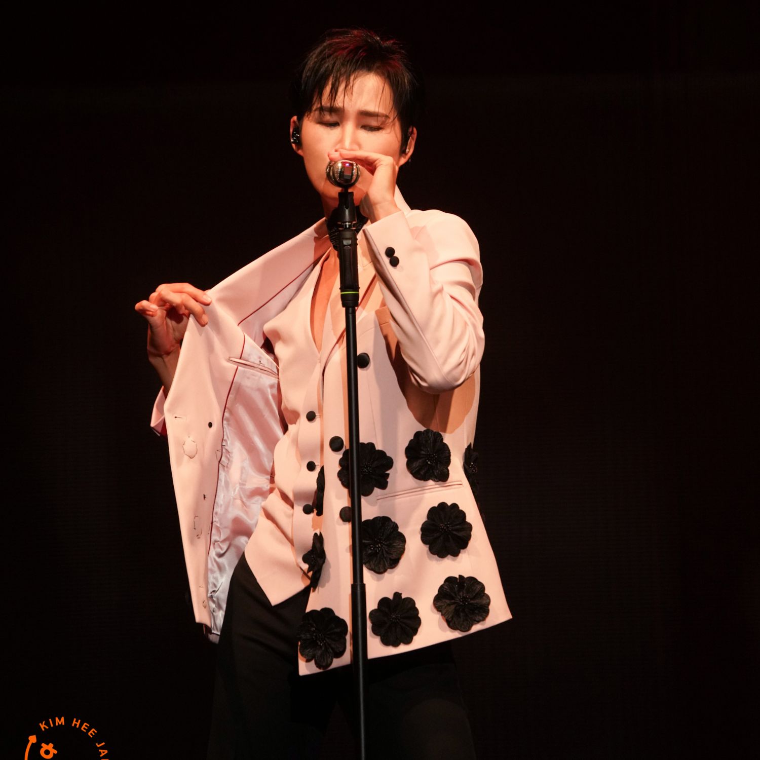 キム・ヒジェの最近の活動ショット