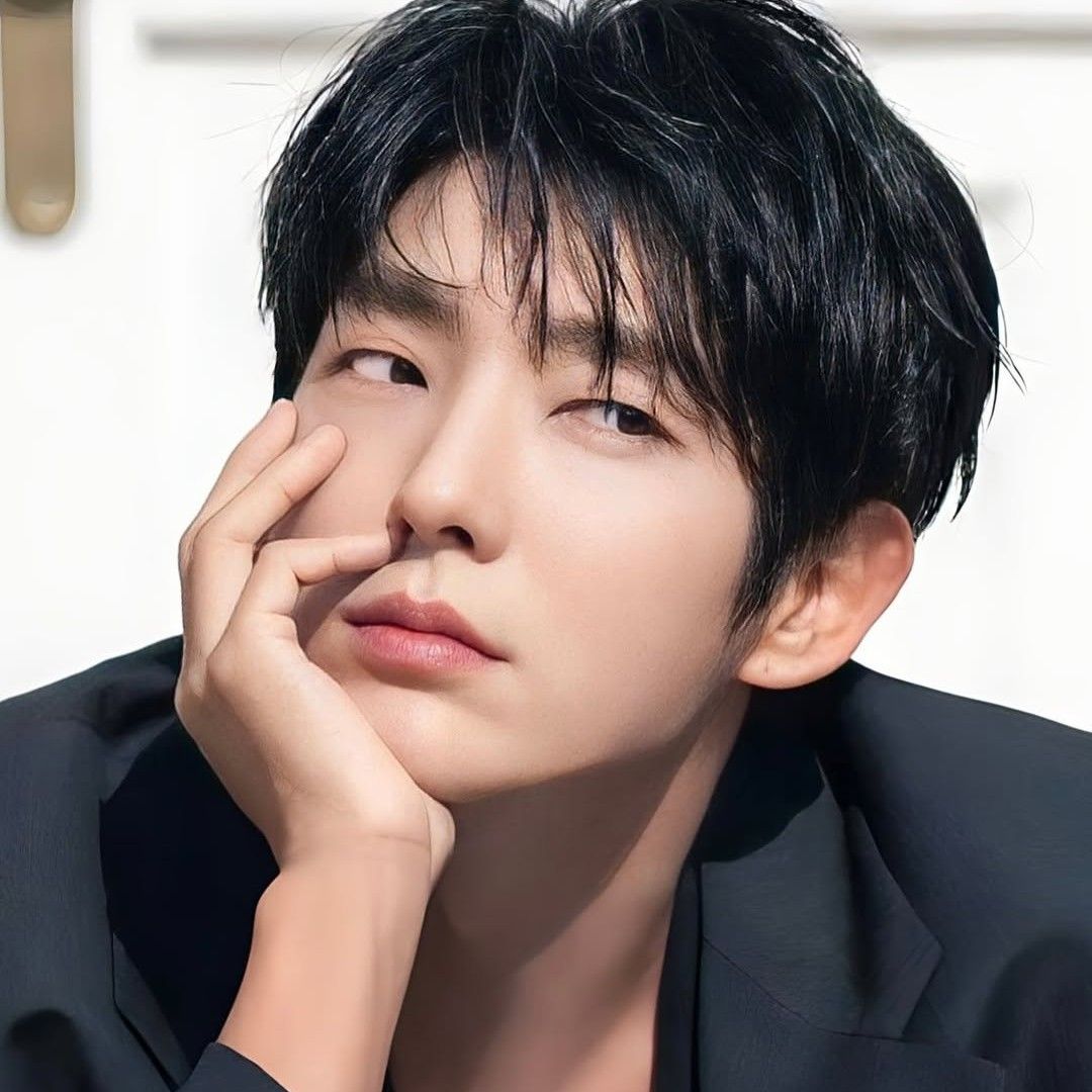 Latest photo of Lee Joongi