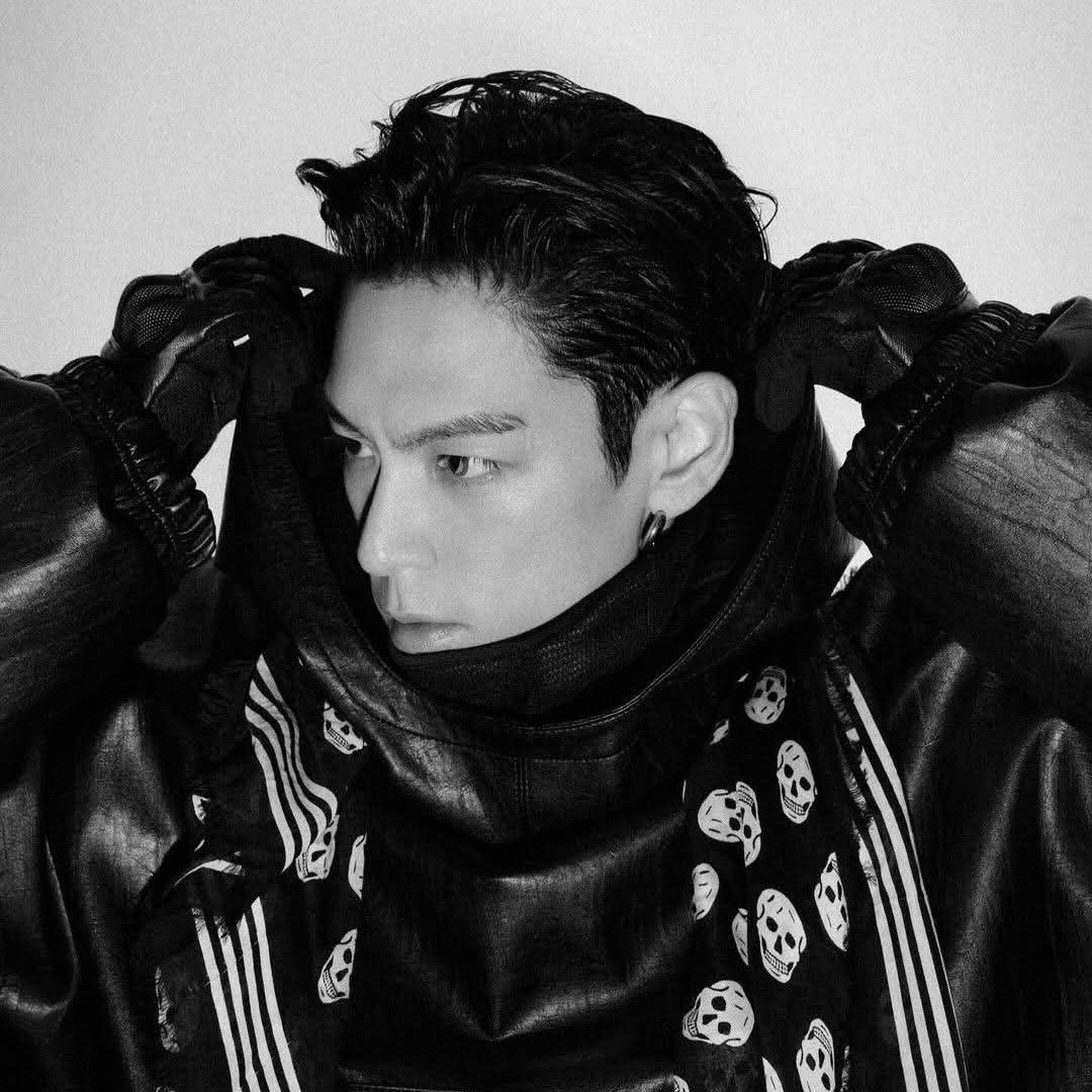 崔胜铉 (T.O.P)的近期活动照