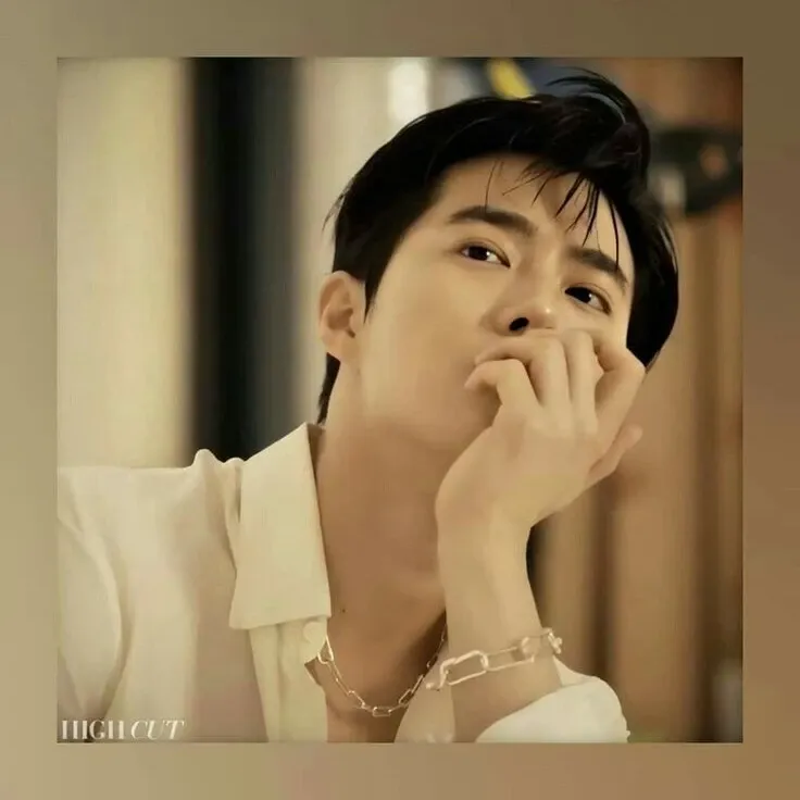 A moment captured by a fan of Suho