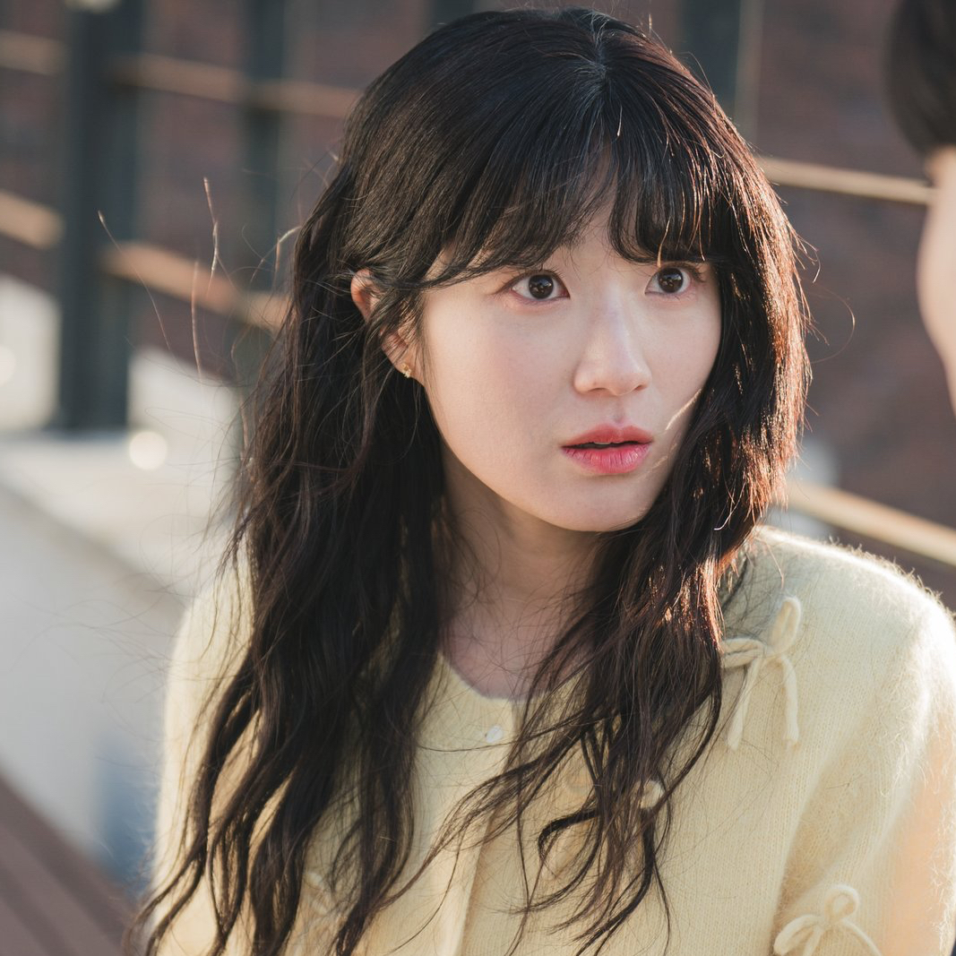 Latest photo of Kim Hyeyoon