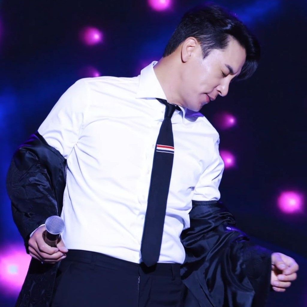 Foto kegiatan terbaru dari Jang Minho