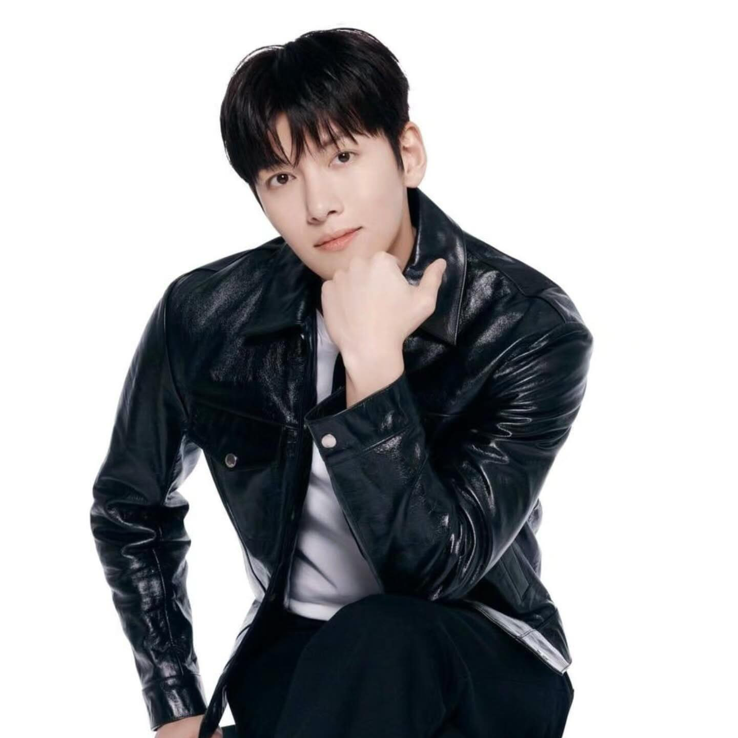 Momen yang diabadikan oleh penggemar Ji Changwook