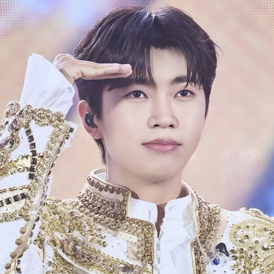 임영웅의 비하인드 컷