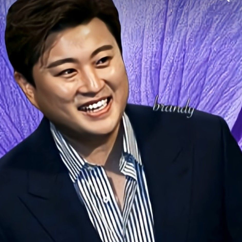 キム・ホジュンの最新写真