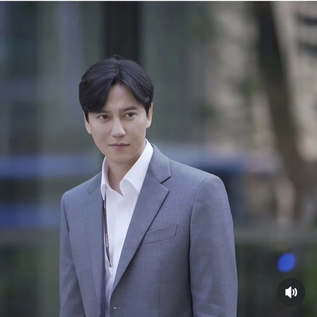 Recent activity shot of Kim Namgil