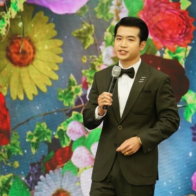 조명섭의 최신 사진