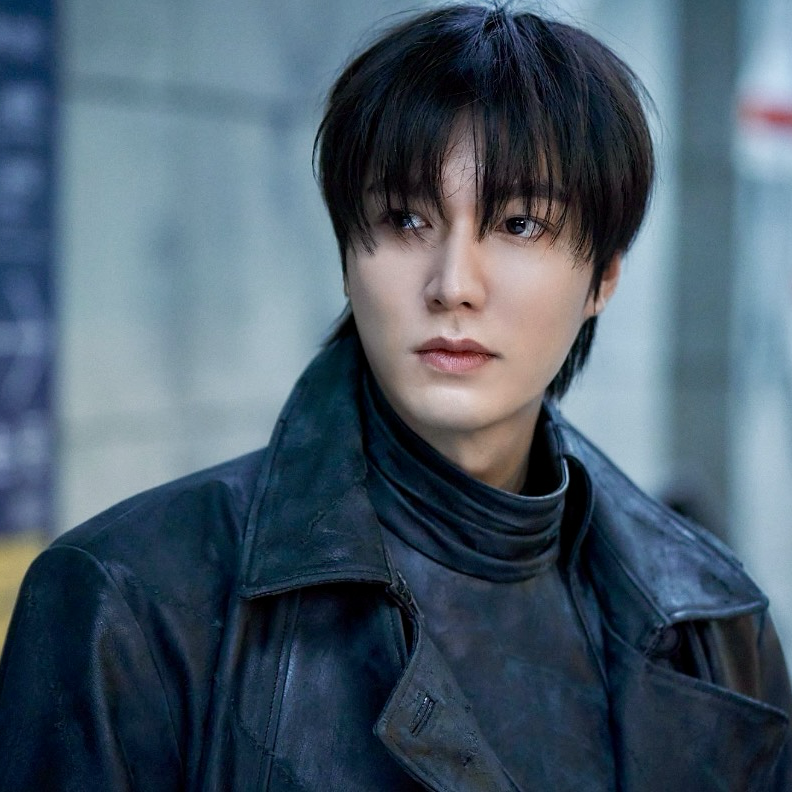 Latest photo of Lee Minho