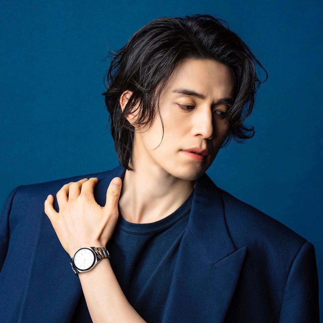 A moment captured by a fan of Lee Dongwook