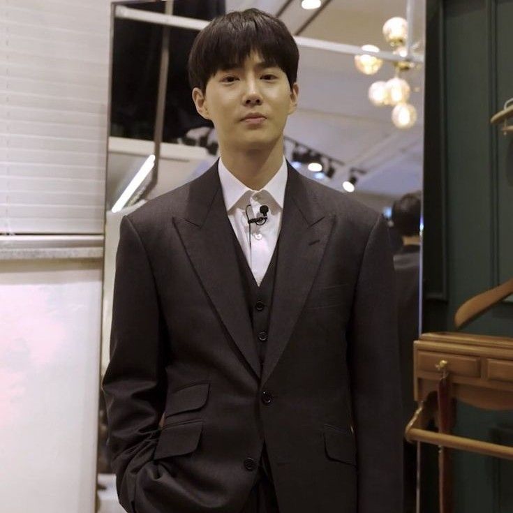 粉絲拍下的Suho瞬間