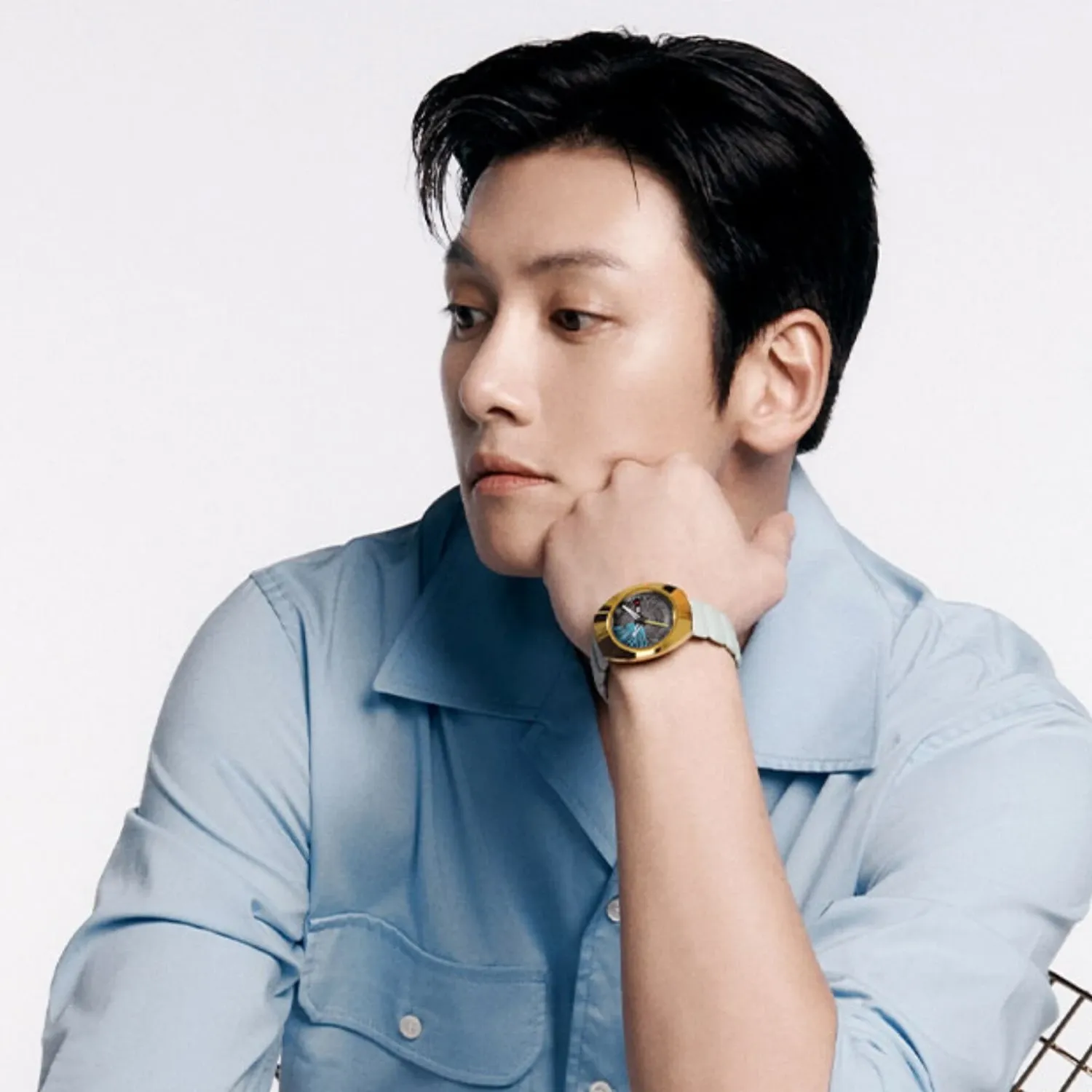 粉丝拍下的池昌旭瞬间