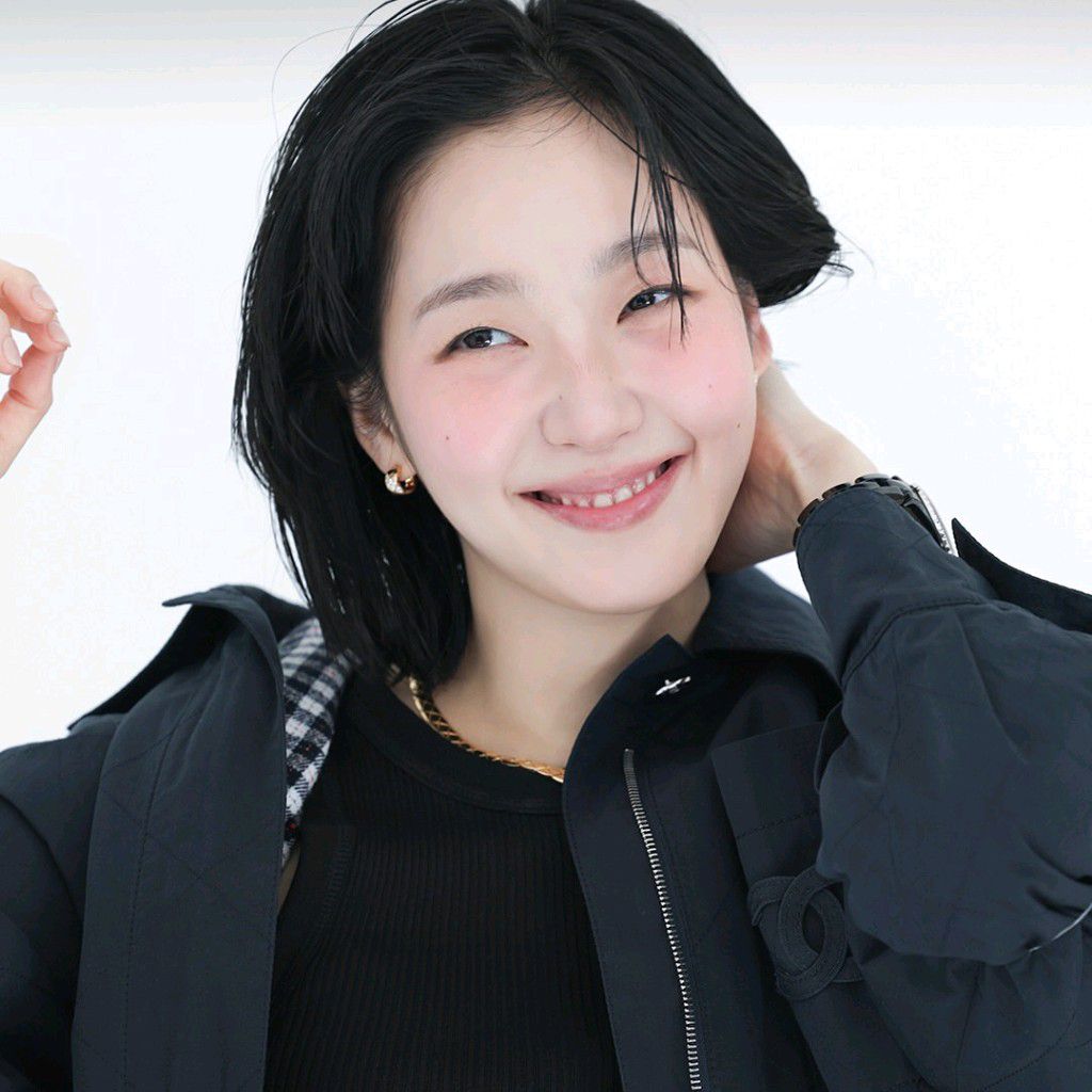 Foto terbaru dari Kim Goeun